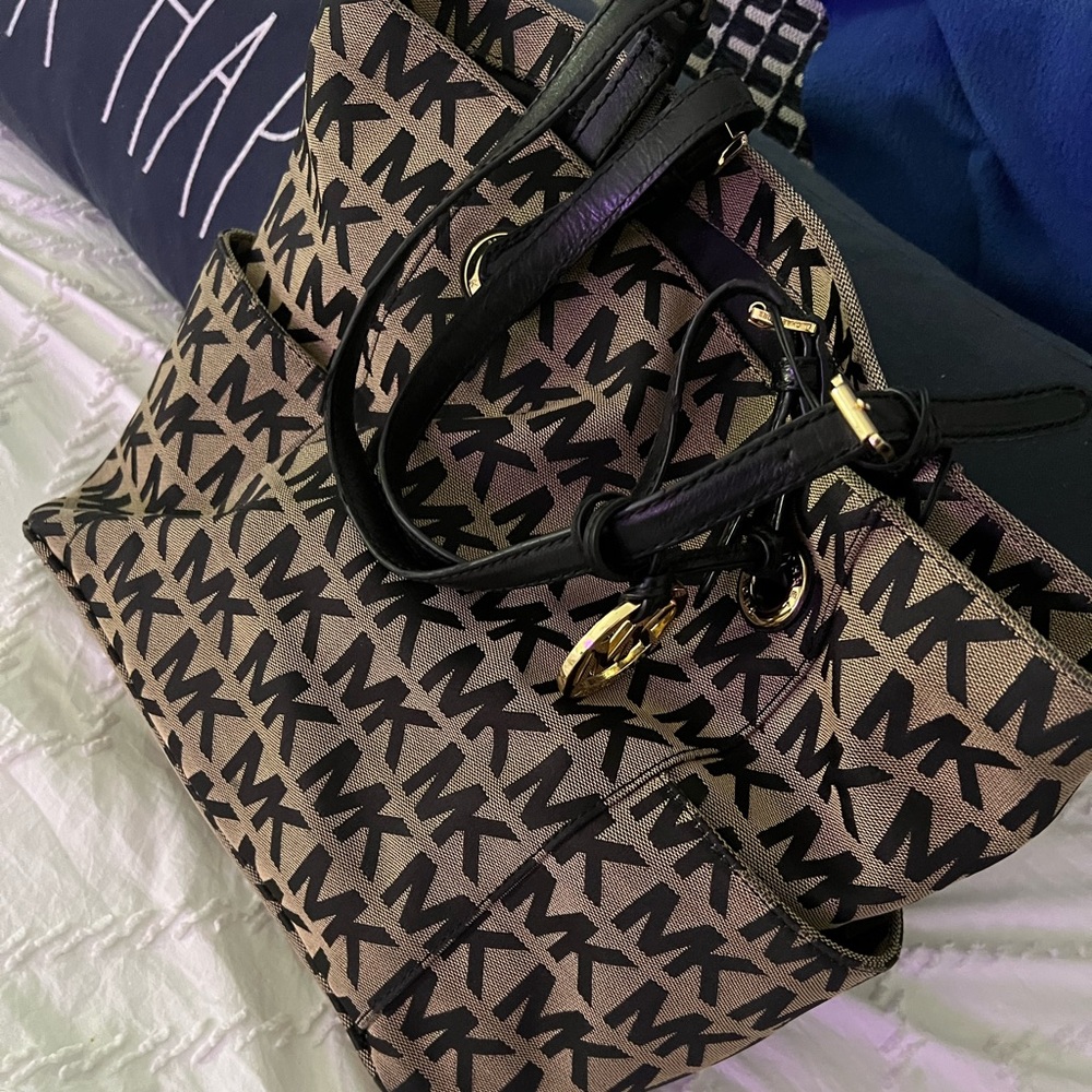 MK Bag. Used for years but still in good condition! Comes with purse bag